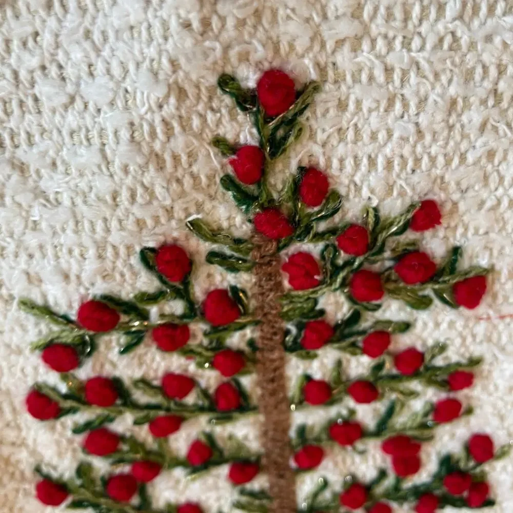 Christian Siriano Christmas Tree & Snowflake Table Runner 14x60 Embroidered New